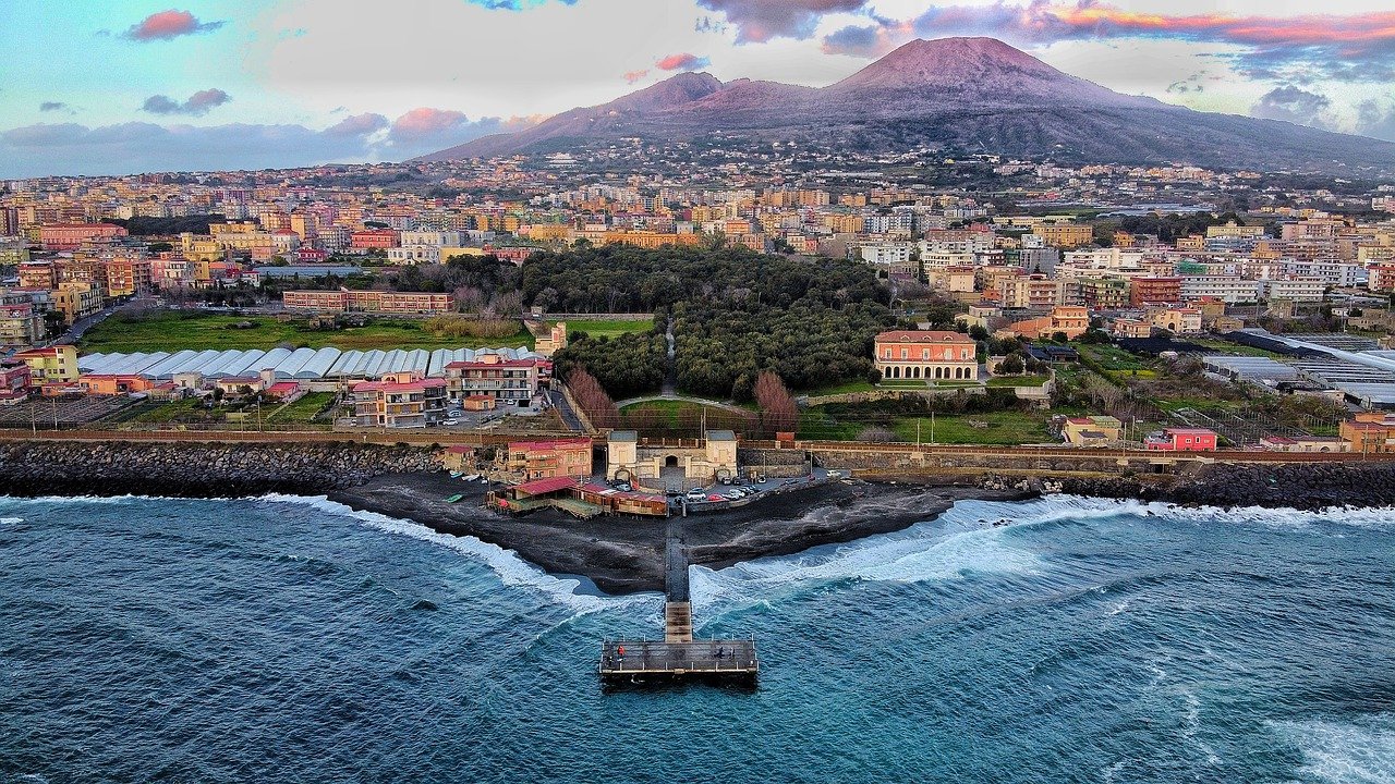 Omslagfoto Vesuvius en Napels